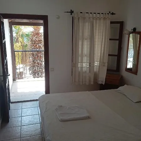 Ubytování v soukromí Robin Hotel *
